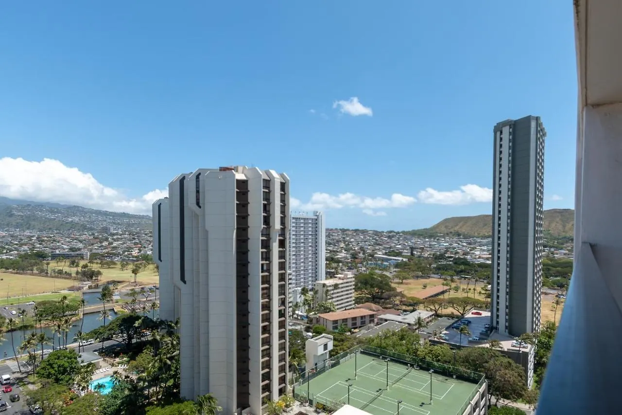 21St Floor Condo With View Of Ko'Olau Mountains And The Ala Wai Canal Condo Honolulu