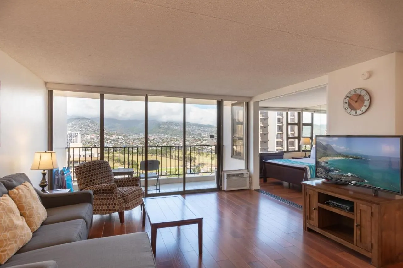 Apartment 21St Floor Condo With View Of Ko'Olau Mountains And The Ala Wai Canal Condo Honolulu