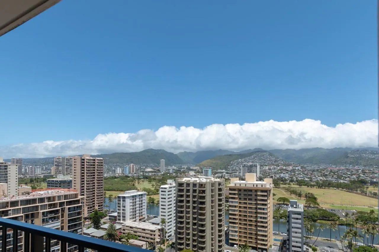 21St Floor Condo With View Of Ko'Olau Mountains And The Ala Wai Canal Condo Honolulu 0*,